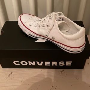 NWT Converse All Star in White. Size 9